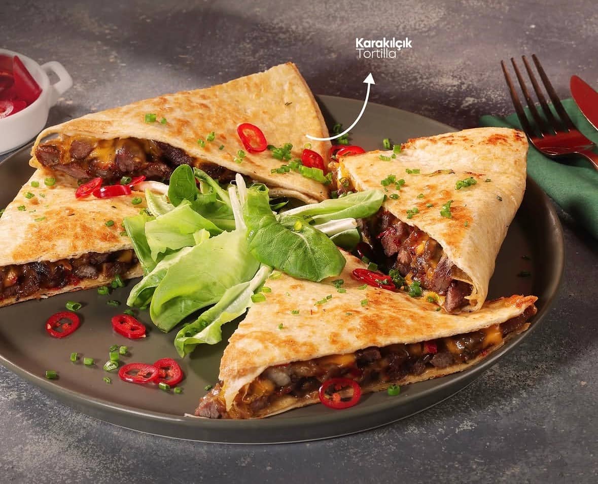Tortilla wholesale product gallery — burrito wrap with beef and vegetables — large format tortilla supply